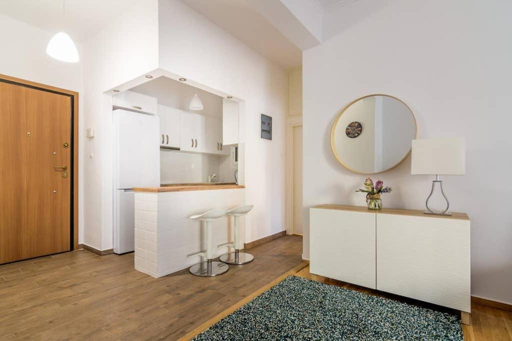 Ferienwohnung Brand New Decorated Flat For 4 Ppl In Pagrati Athen Exterior foto