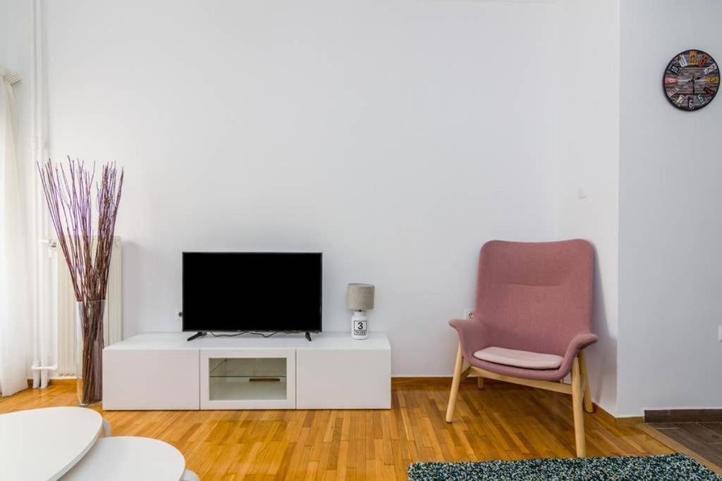 Ferienwohnung Brand New Decorated Flat For 4 Ppl In Pagrati Athen Exterior foto